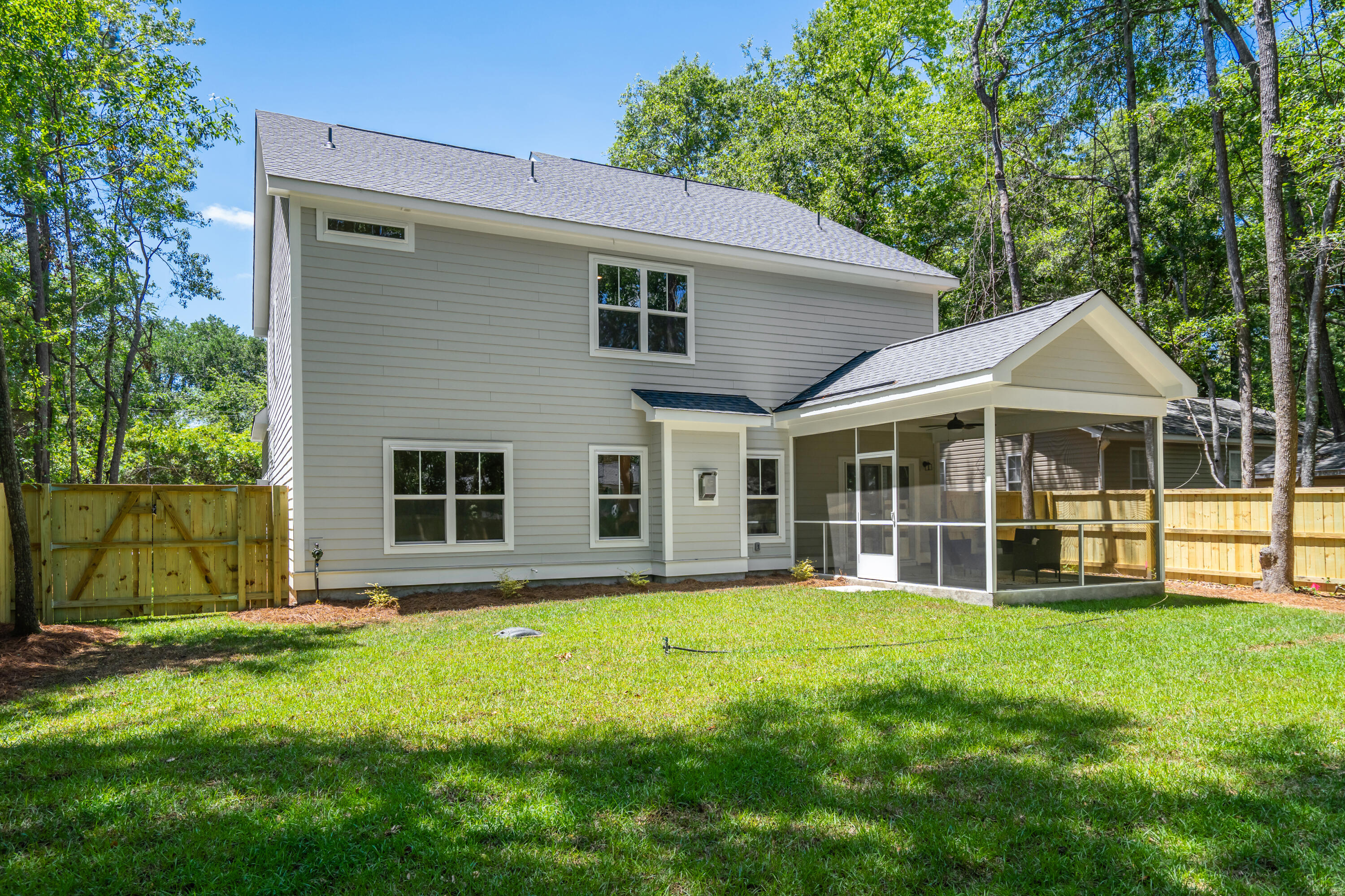 696 Eagle Street Mount Pleasant, SC 29464 - Photo 50 of 56 696BaldEagleSt-KeenEyeMarketing-084