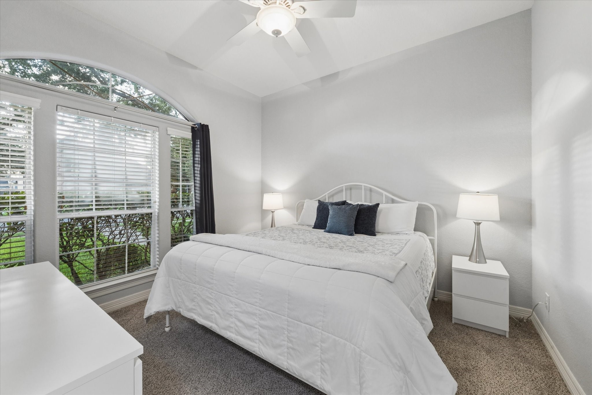 2450 Sullivan Lane Dickinson, TX 77539 - Photo 13 of 18