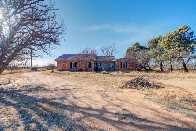 $350,000 | 760 State Highway 70, Afton, TX 79220