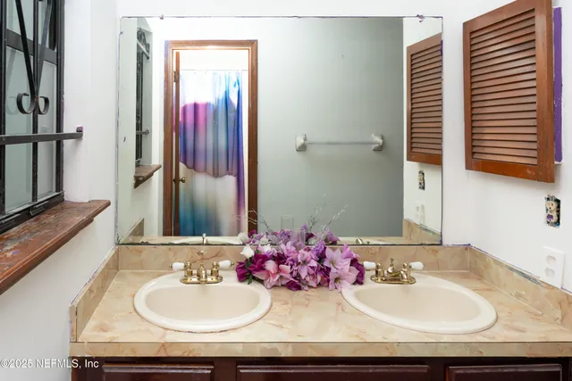 $220,000 | 11339 Island Shore Drive West, Jacksonville, FL 32218