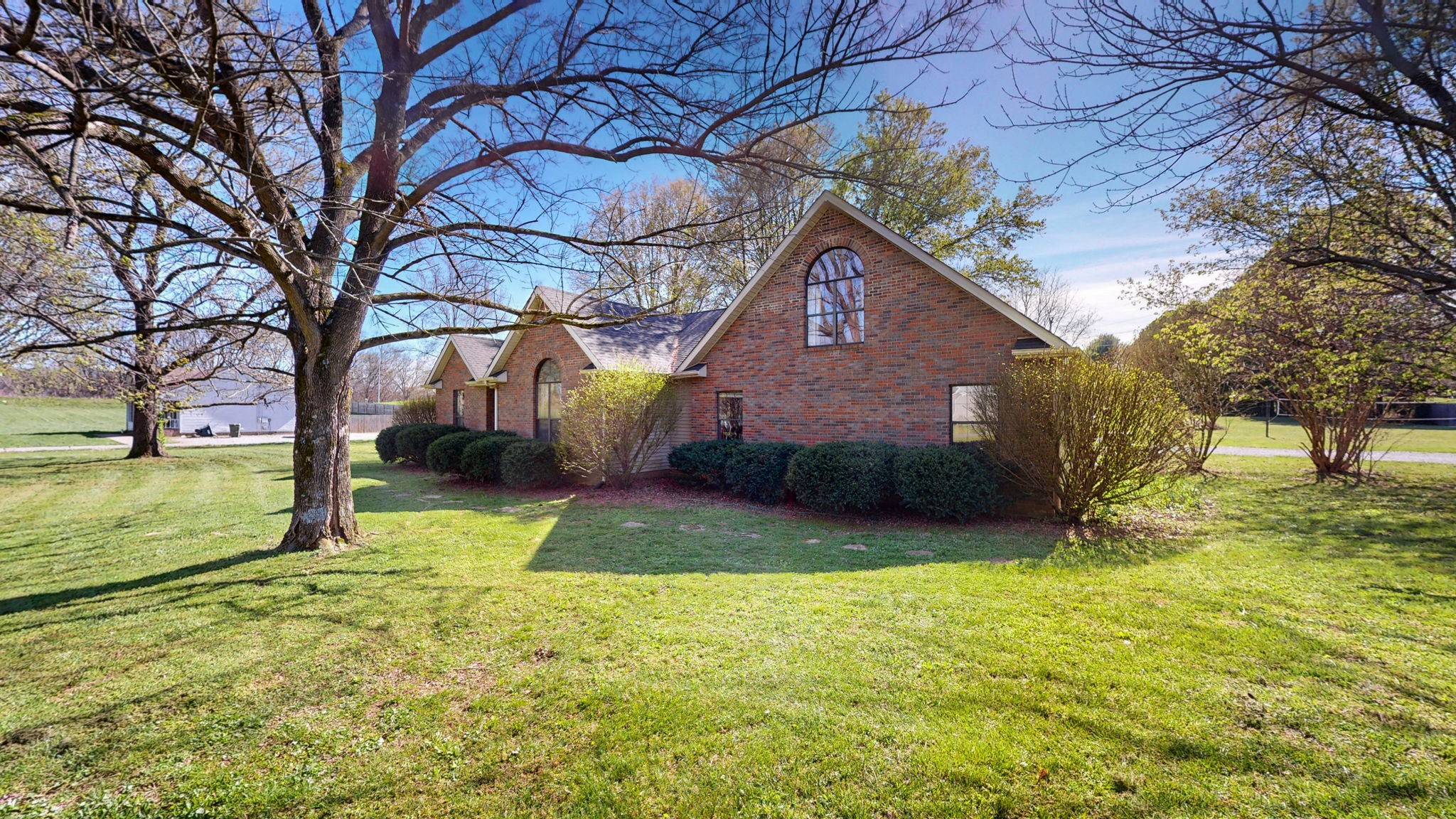3558 Raymond Head Road Springfield, TN 37172 - Photo 4 of 50 a view of a house with a yard