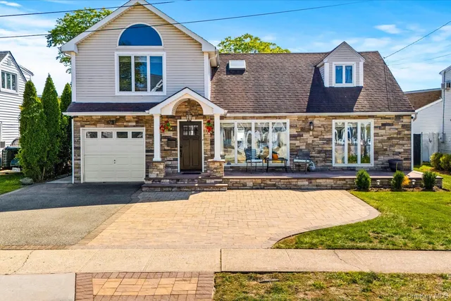 $899,000 | 222 Chance Drive, Oceanside, NY 11572