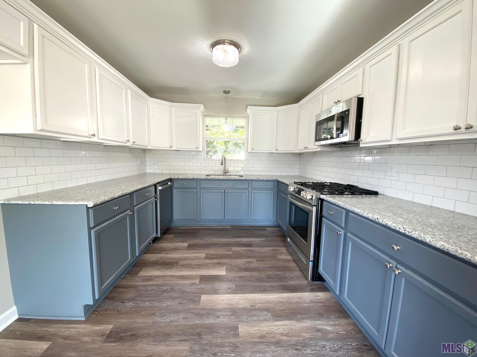 2427 North Sugar Ridge Road Laplace, LA 70068 - Photo 2 of 14 Gallery Image 2