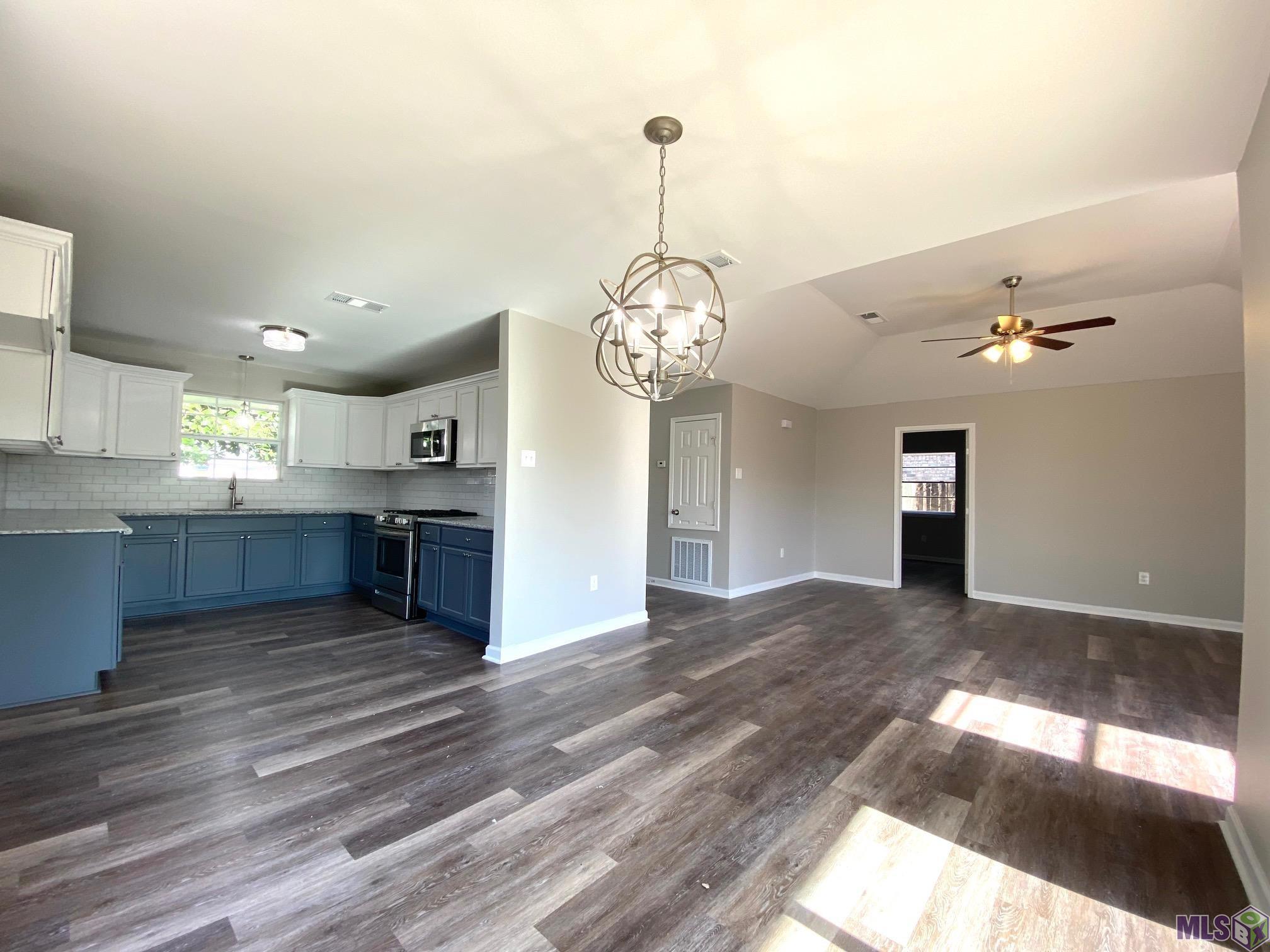 2427 North Sugar Ridge Road Laplace, LA 70068 - Photo 6 of 14 Gallery Image 6