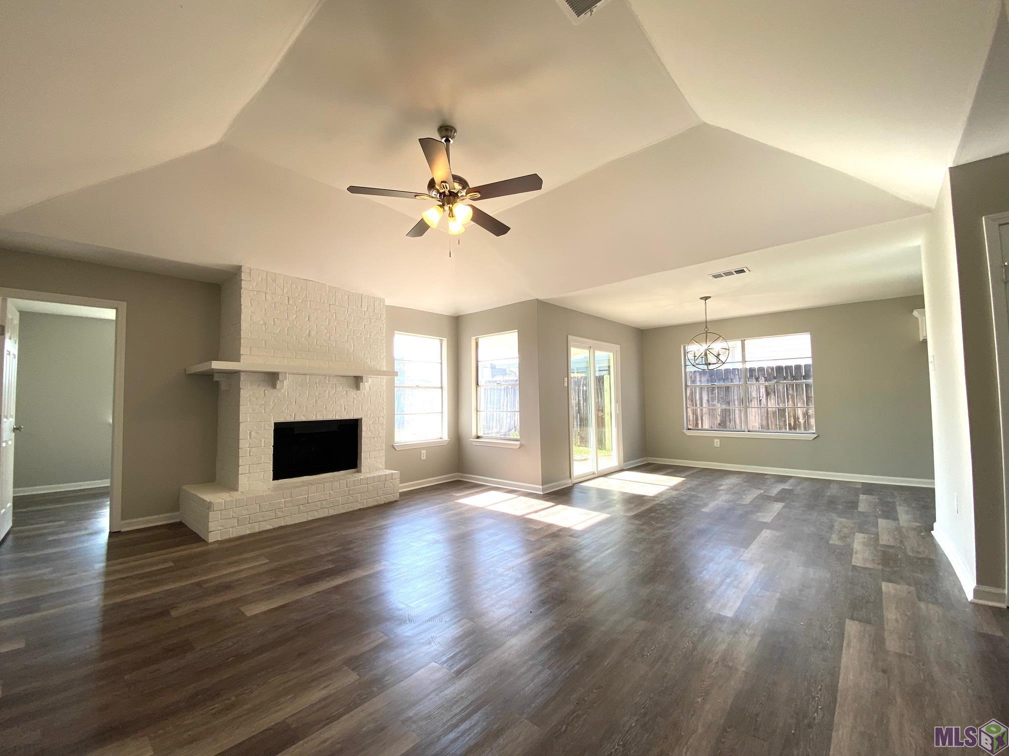 2427 North Sugar Ridge Road Laplace, LA 70068 - Photo 8 of 14 Gallery Image 8