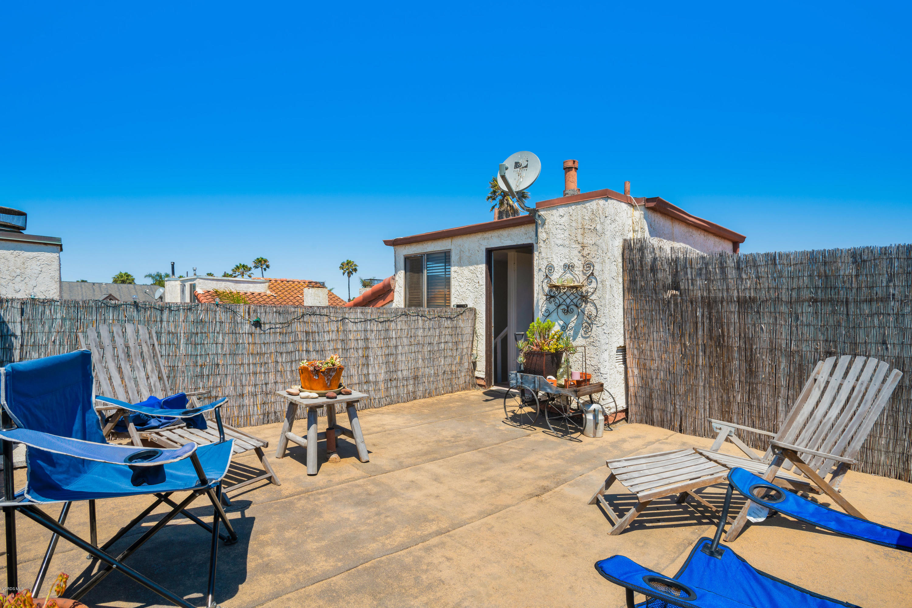 5120 West Wooley Road, Unit 1 Oxnard, CA 93035 - Photo 20 of 25 DSC00211
