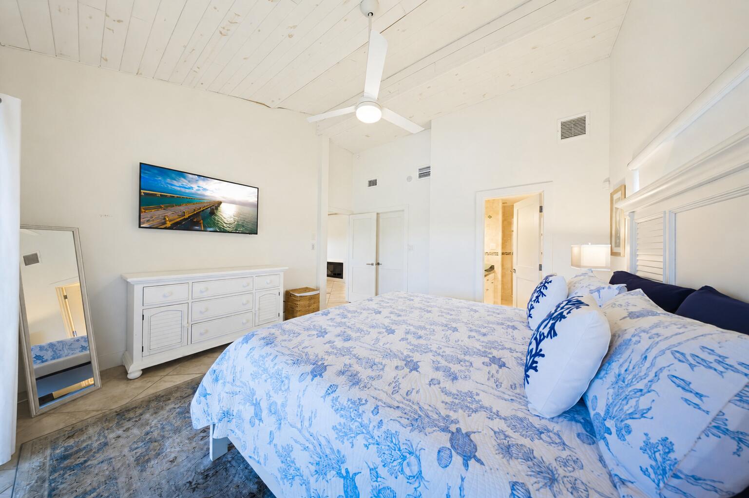 420 11th Street Key Colony Beach, FL 33051 - Photo 31 of 104 Primary Bedroom
