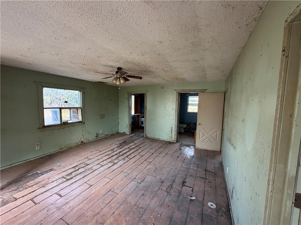 12263 Sugar Hill Road Lincoln, AR 72744 - Photo 7 of 34 Living Room in Detached