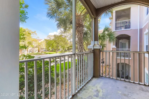 $1,700 | 10550 Baymeadows Road, Unit 610, Jacksonville, FL 32256