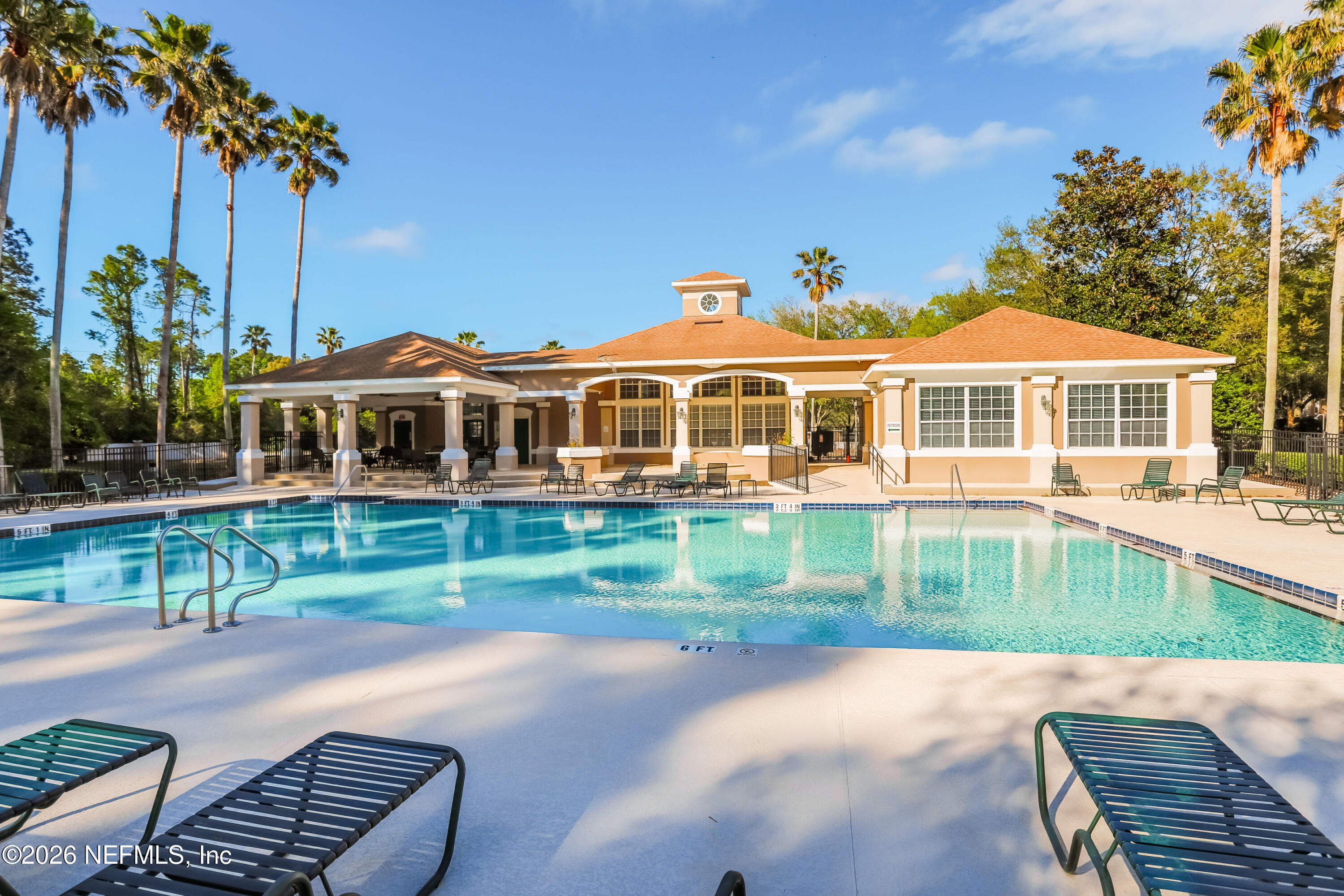 10550 Baymeadows Road, Unit 610 Jacksonville, FL 32256 - Photo 21 of 23 22-photo-Amenities-08206b00-b3ff-42a7-bd