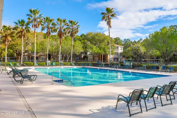 $1,700 | 10550 Baymeadows Road, Unit 610, Jacksonville, FL 32256