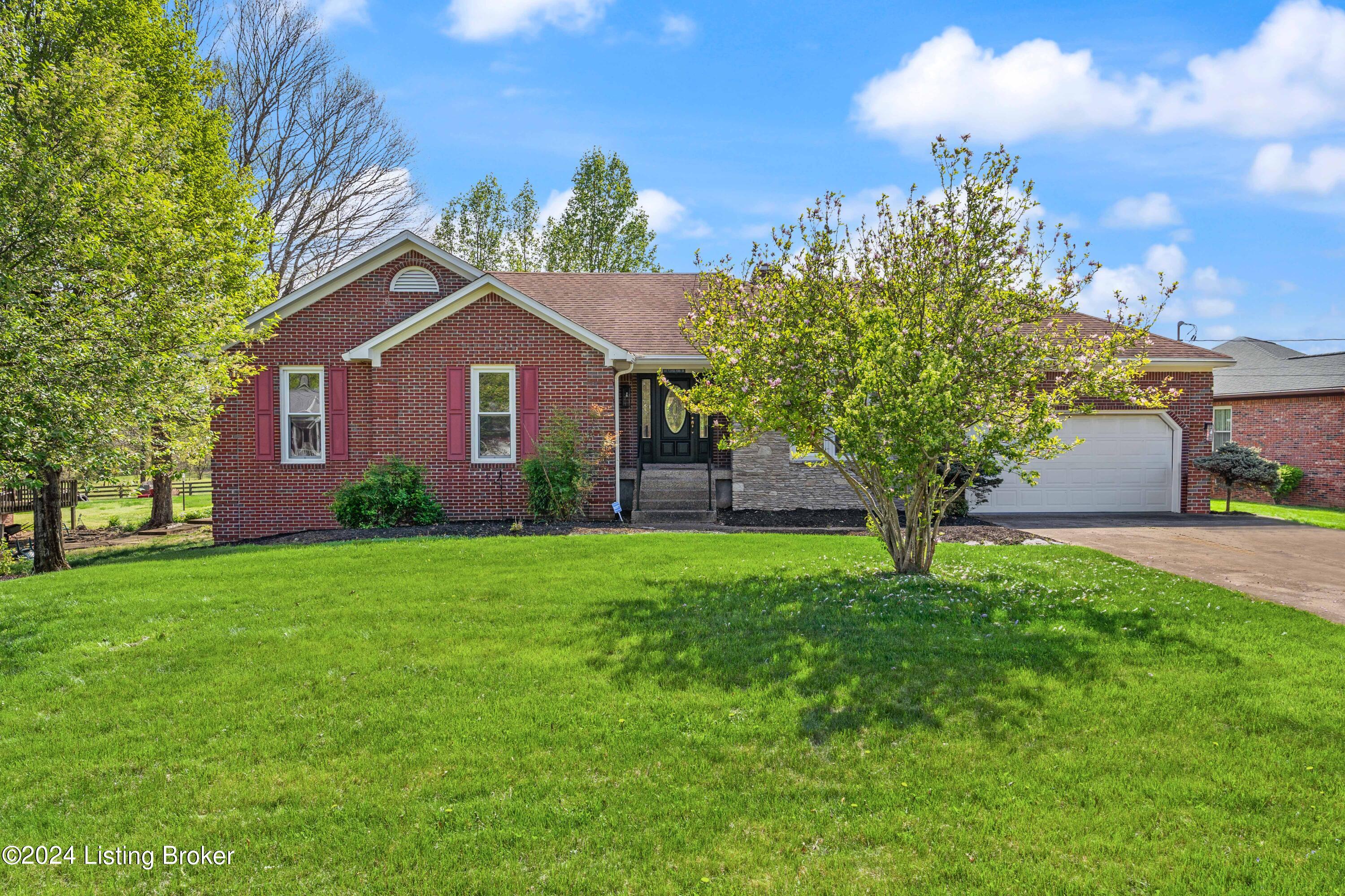 441 Floyds Fork Road Shepherdsville, KY 40165 - Photo 3 of 40 Welcome home!