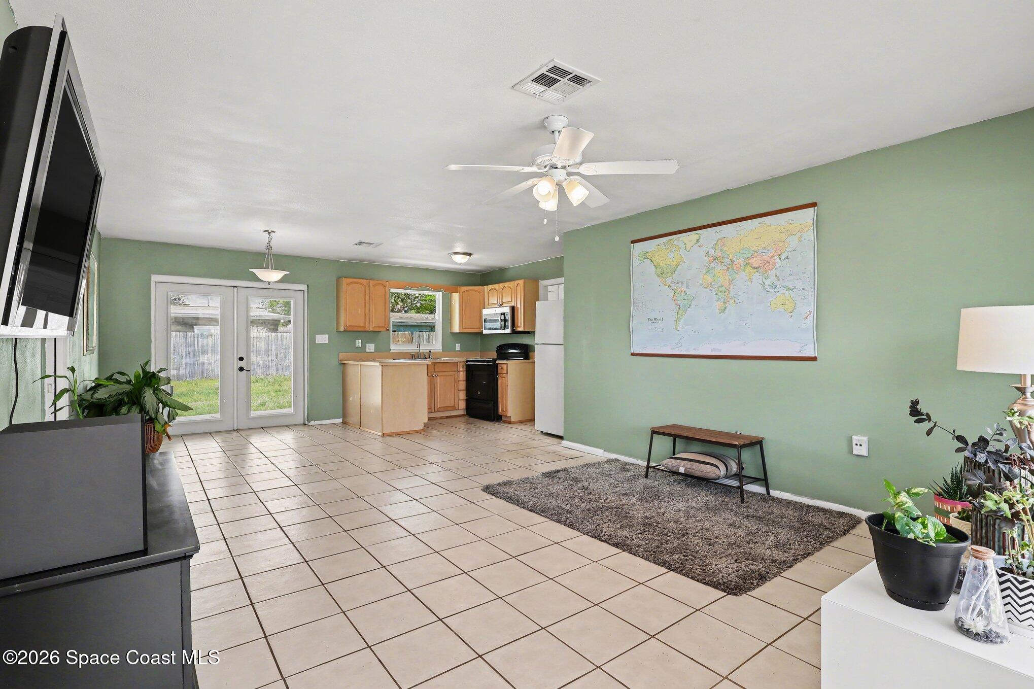 620 Cherokee Avenue Melbourne, FL 32935 - Photo 7 of 27 006_file_9798