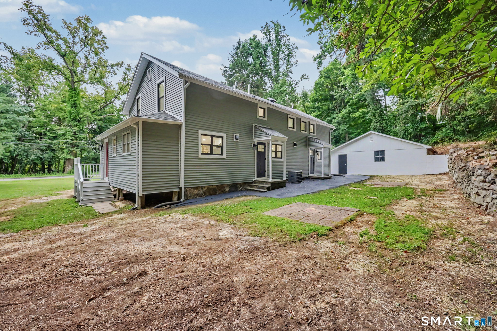 14 Gisella Road Trumbull, CT 06611 - Photo 34 of 40 Gallery Image 34