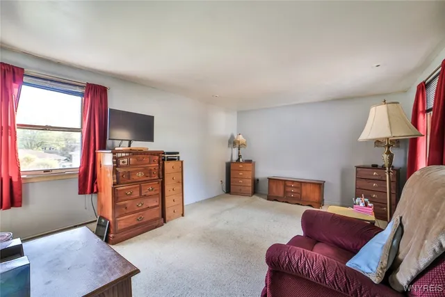 $409,900 | 53 Wickham Drive, Amherst, NY 14221