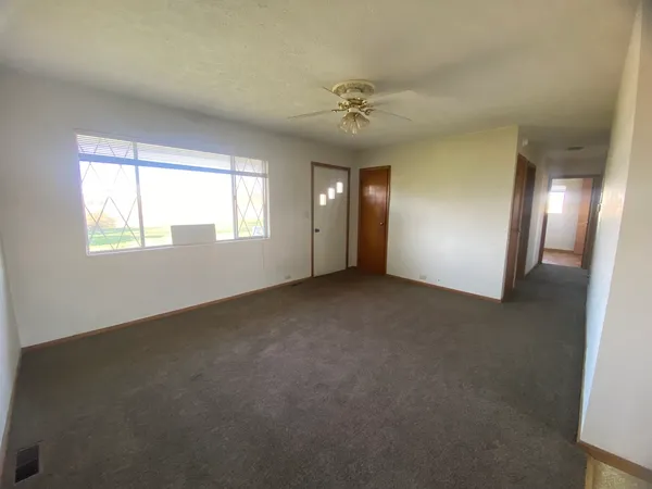 $125,000 | 8562 East Park Street Road, Du Quoin, IL 62832