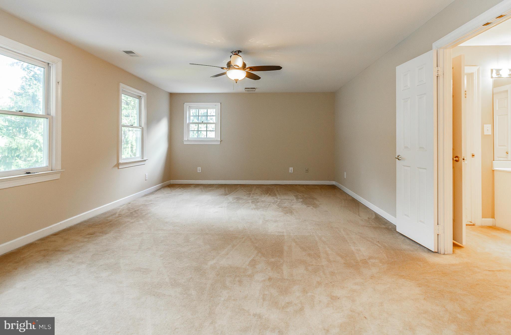 11101 Glen Road Potomac, MD 20854 - Photo 15 of 30 Bedroom (Master)