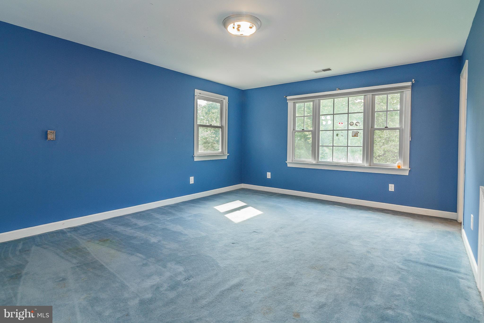 11101 Glen Road Potomac, MD 20854 - Photo 20 of 30 Bedroom