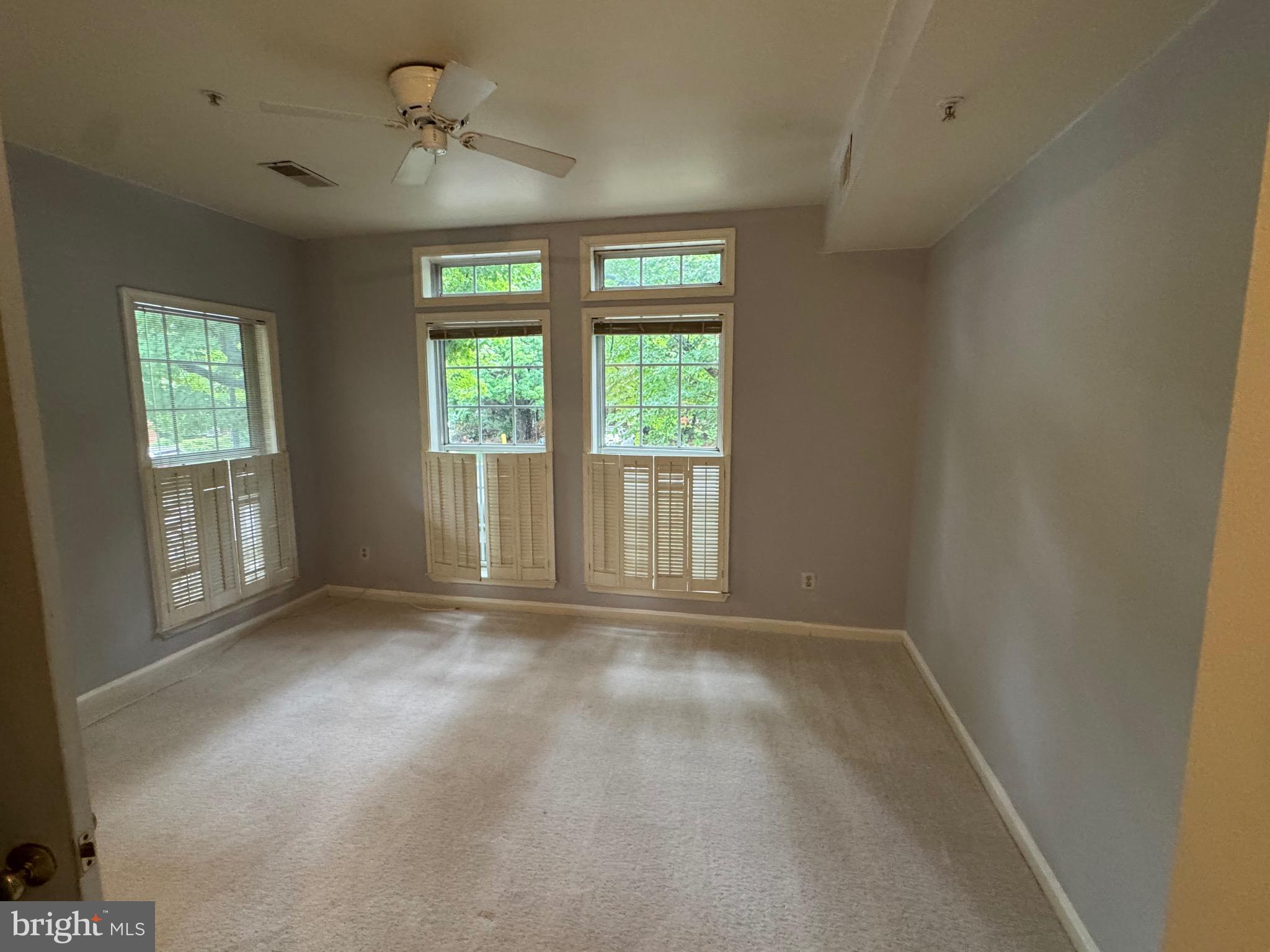 1348 Garden Wall Circle, Unit 513 Reston, VA 20194 - Photo 9 of 21