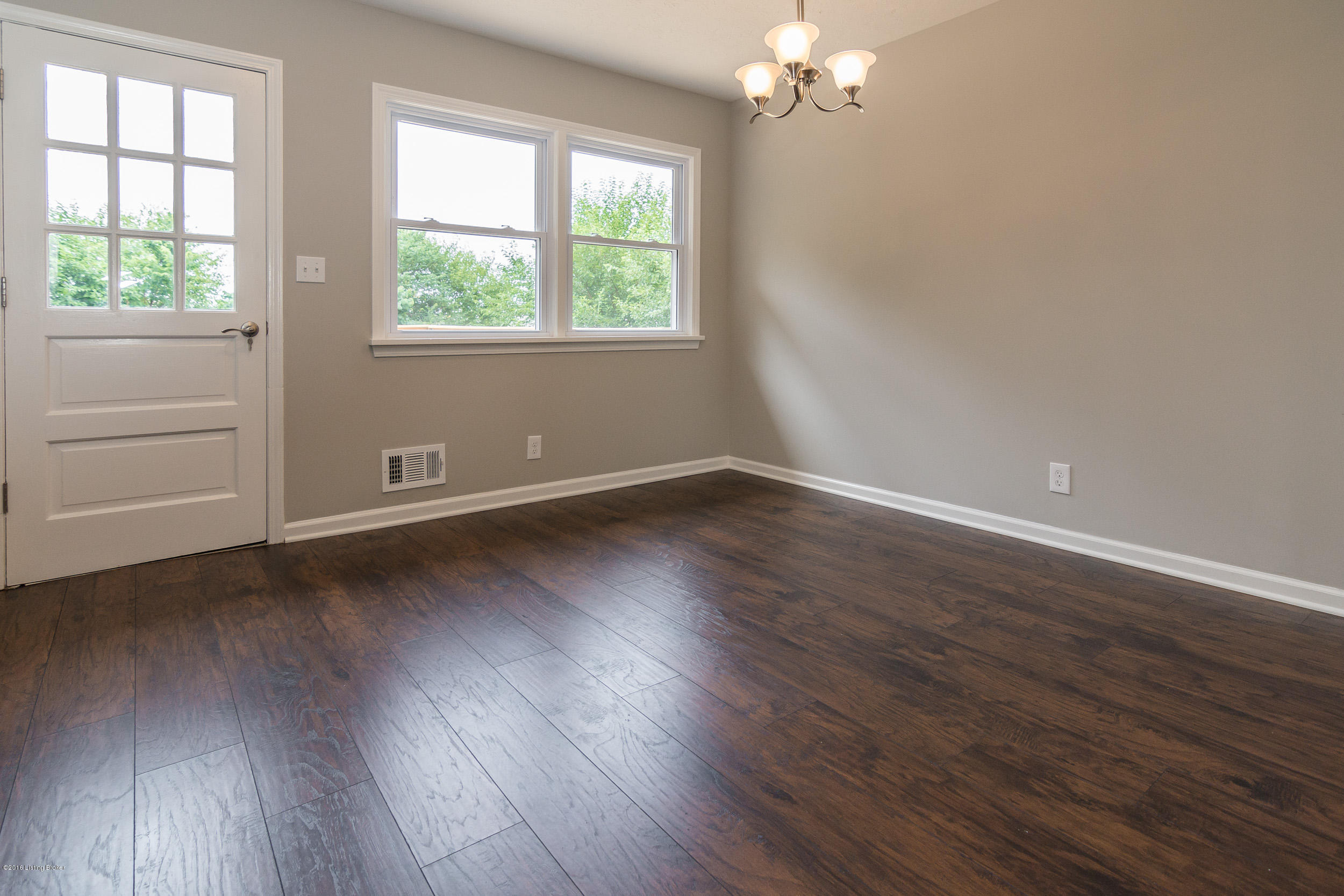 7912 Annella Way Louisville, KY 40219 - Photo 7 of 54 7912 annella way-04