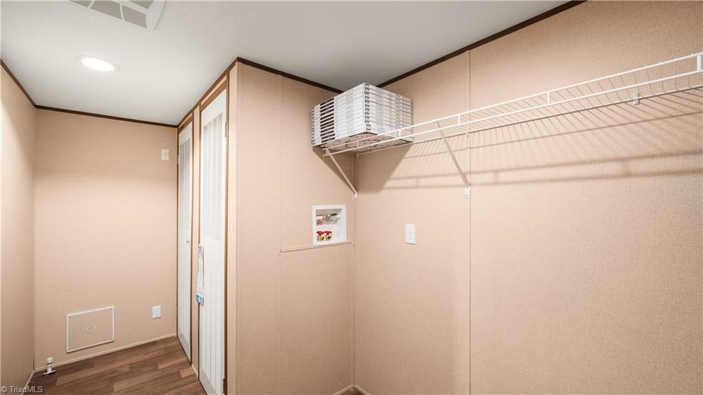 153 Mosley Loop Madison, NC 27025 - Photo 20 of 49 Laundry room