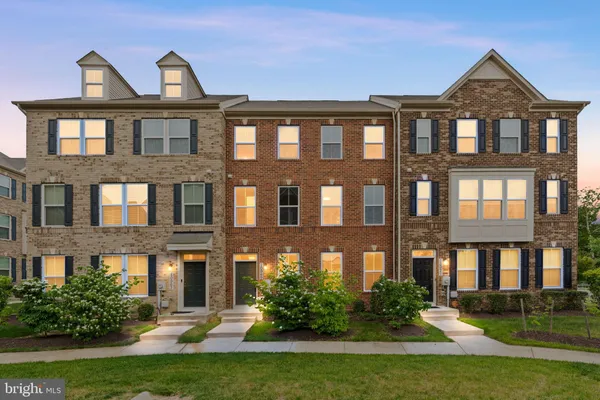 $3,300 | 10969 Bartholomew Alley, Waldorf, MD 20603