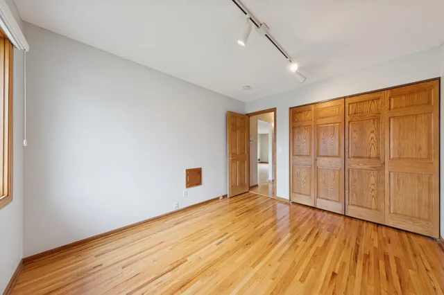 $385,000 | 1781 Serpentine Drive, Eagan, MN 55122