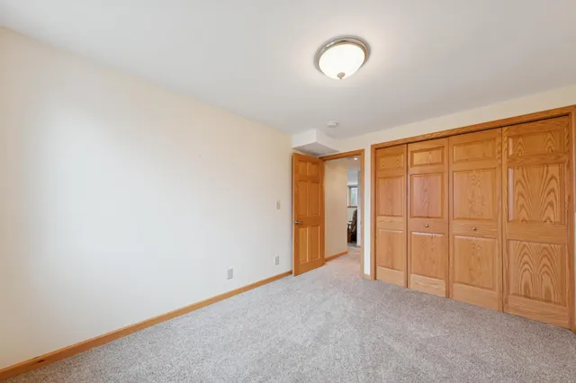 $385,000 | 1781 Serpentine Drive, Eagan, MN 55122