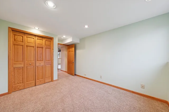 $385,000 | 1781 Serpentine Drive, Eagan, MN 55122