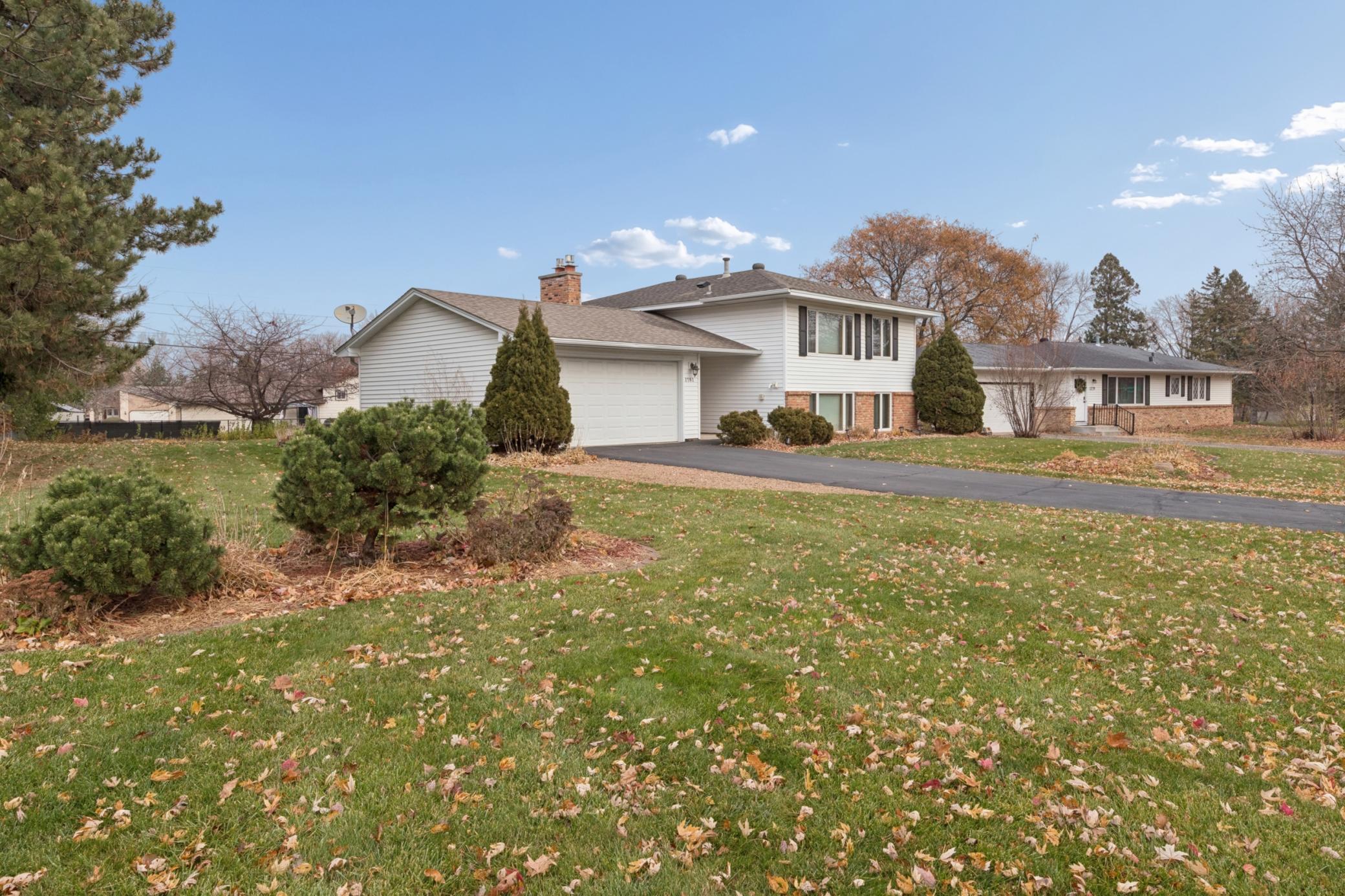 1781 Serpentine Drive Eagan, MN 55122 - Photo 36 of 39