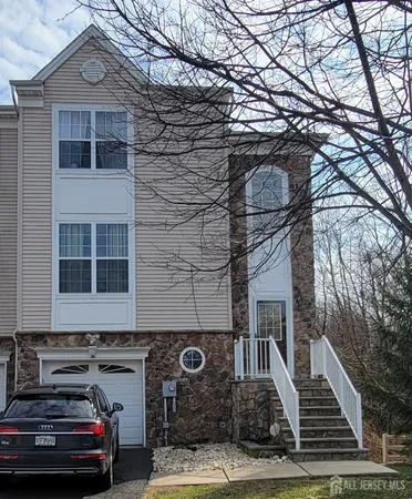 $675,000 | 10 Russell Court, Old Bridge, NJ 07747