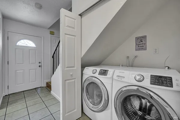 $398,000 | 735 Racquet Club Circle, Rohnert Park, CA 94928