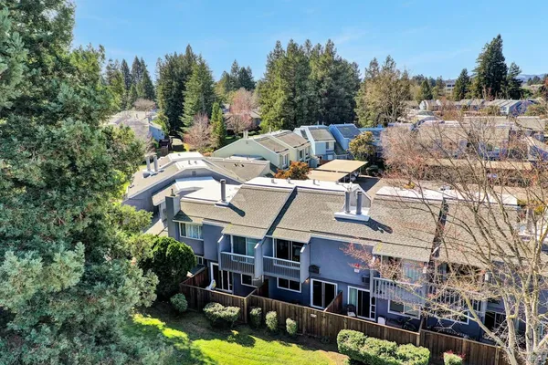 $398,000 | 735 Racquet Club Circle, Rohnert Park, CA 94928