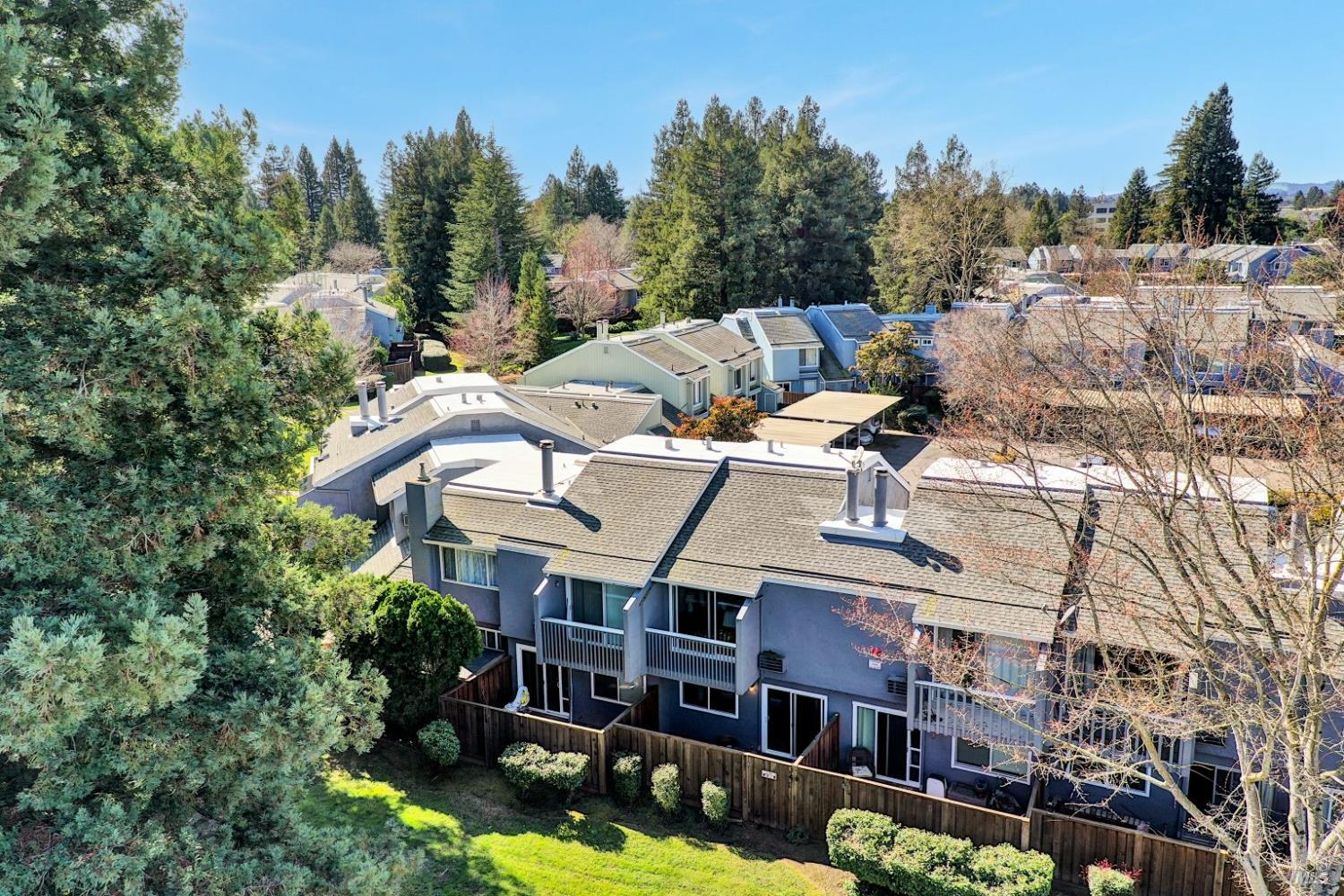 735 Racquet Club Circle Rohnert Park, CA 94928 - Photo 27 of 33