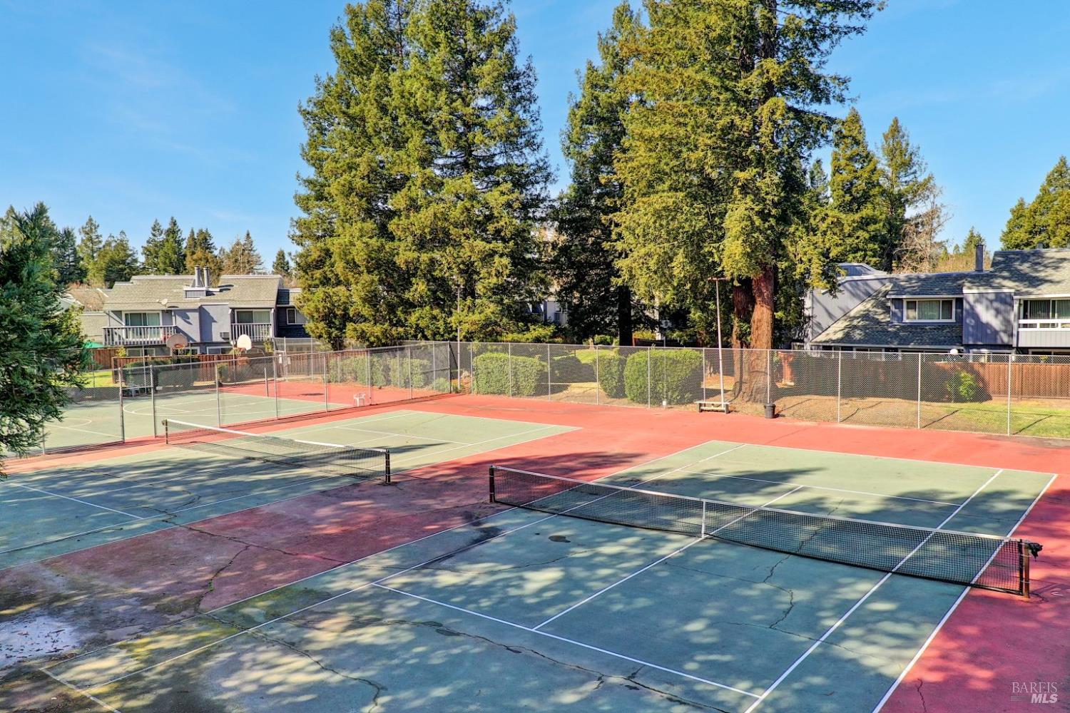 735 Racquet Club Circle Rohnert Park, CA 94928 - Photo 30 of 33