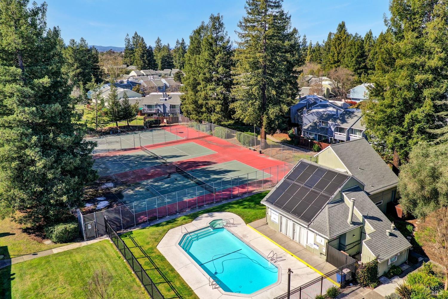 735 Racquet Club Circle Rohnert Park, CA 94928 - Photo 33 of 33