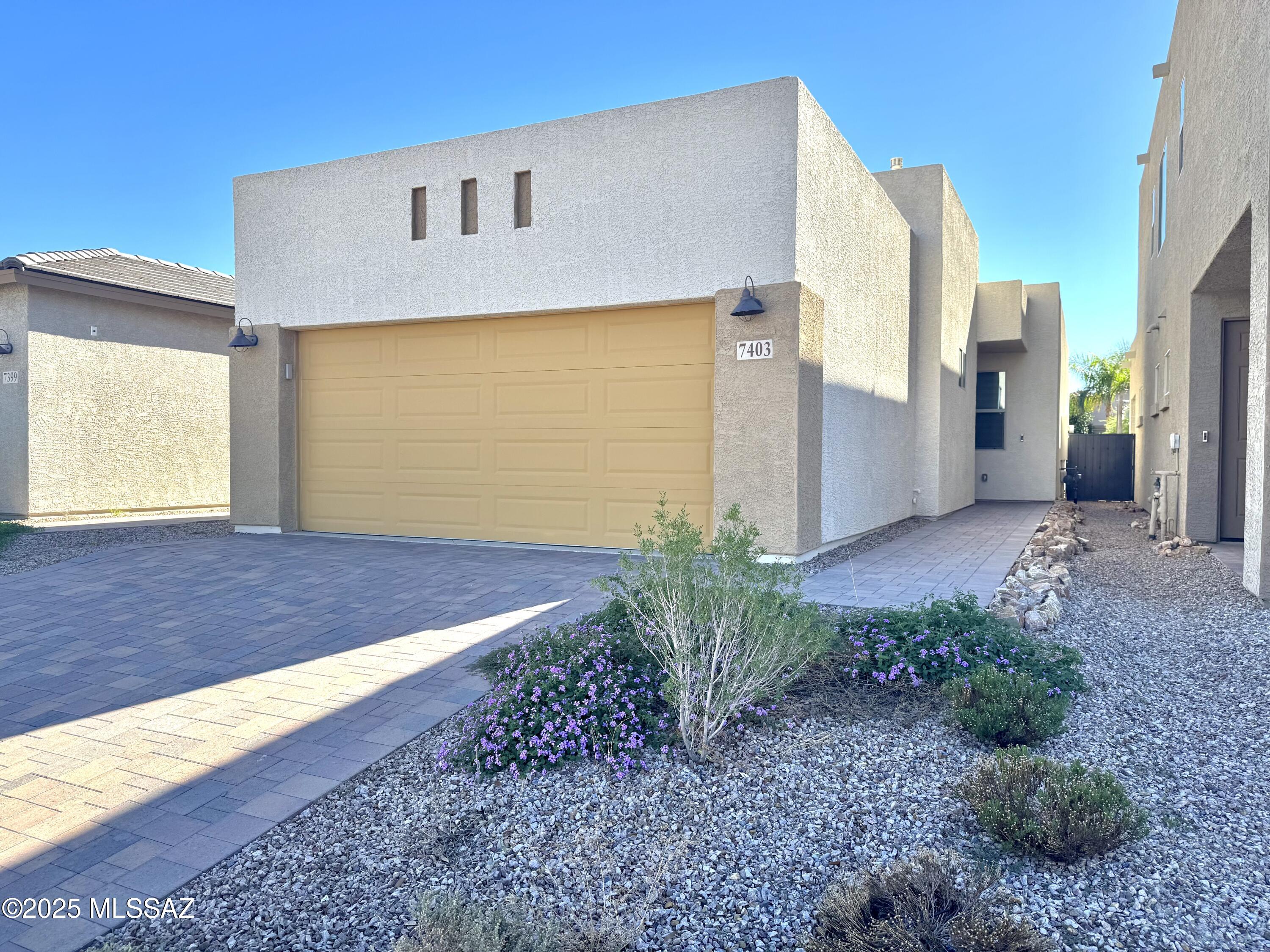 7403 West Barrel Racer Road Tucson, AZ 85743 - Photo 4 of 48