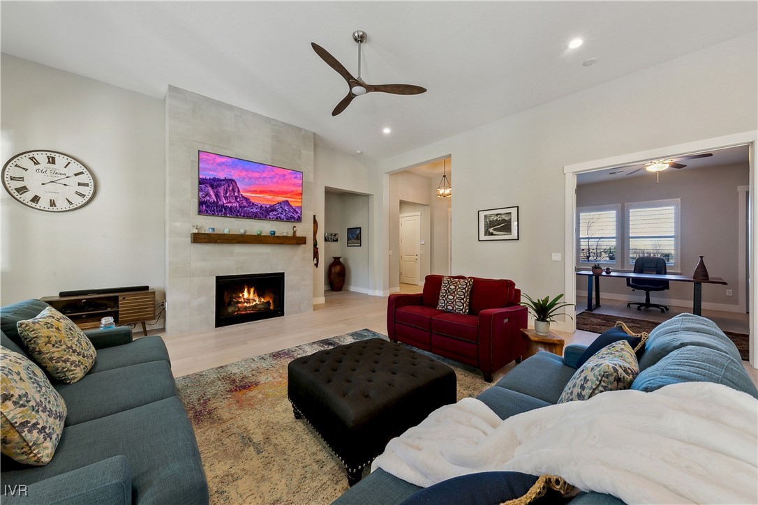 3004 Copper Stone Drive Reno, NV 89521 - Photo 11 of 47