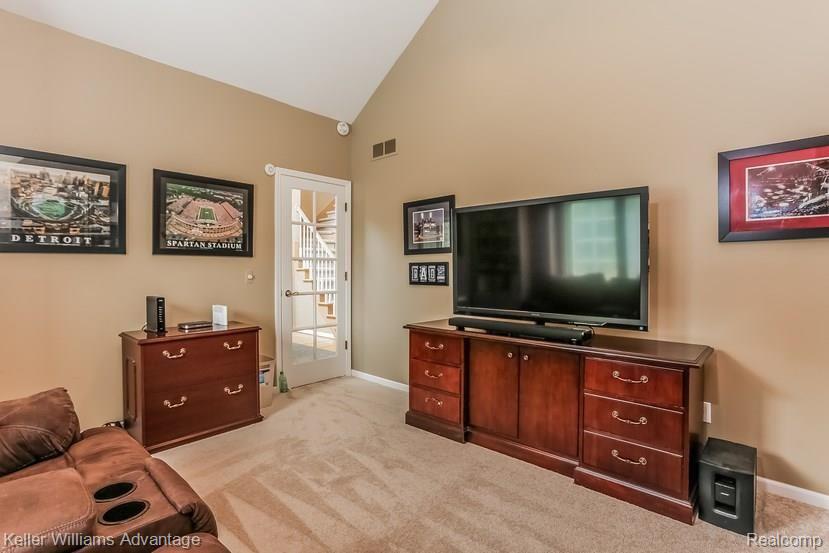 3378 Sawgrass Court Rochester Hills, MI 48309 - Photo 3 of 52