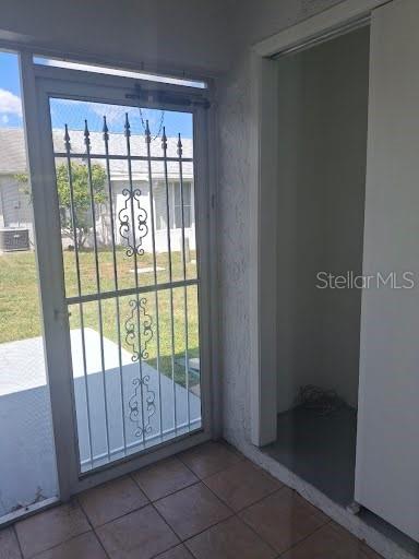 2933 Stillwell Court New Port Richey, FL 34655 - Photo 11 of 12 a view of a bathroom with a large window