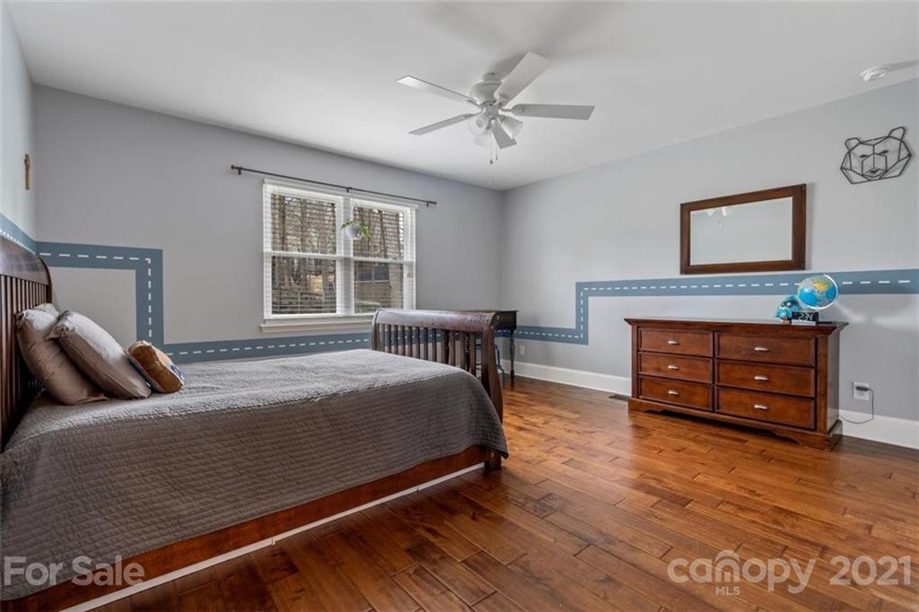 8619 Rittenhouse Circle Charlotte, NC 28270 - Photo 15 of 23 Gallery Image 15
