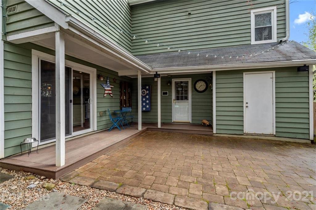 8619 Rittenhouse Circle Charlotte, NC 28270 - Photo 19 of 23 Gallery Image 19