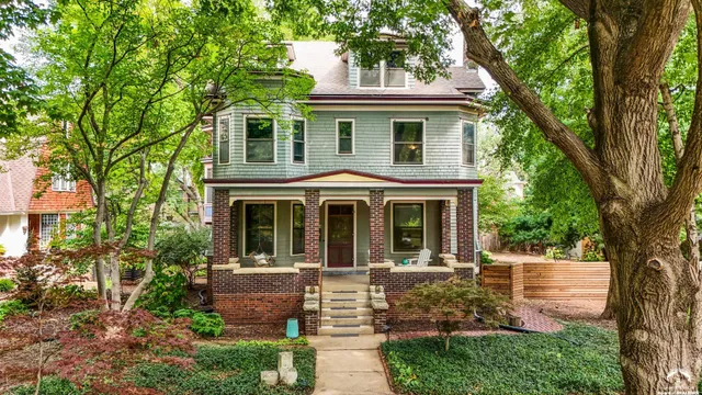 $824,900 | 734 Indiana Street, Lawrence, KS 66044