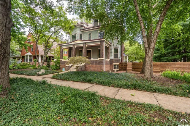 $824,900 | 734 Indiana Street, Lawrence, KS 66044