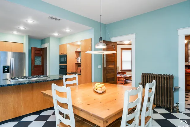 $824,900 | 734 Indiana Street, Lawrence, KS 66044