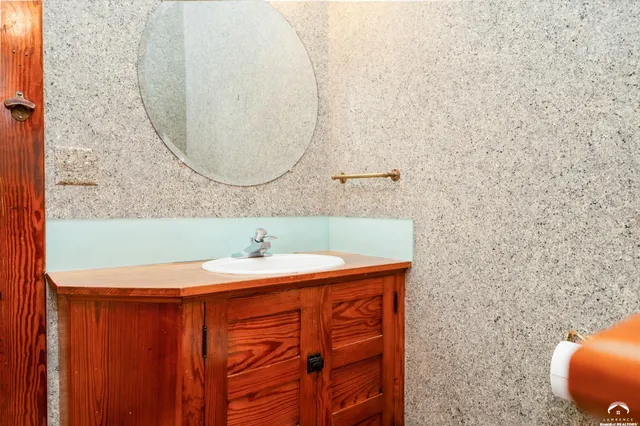 $824,900 | 734 Indiana Street, Lawrence, KS 66044