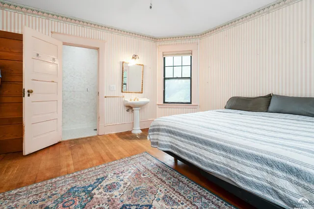 $824,900 | 734 Indiana Street, Lawrence, KS 66044