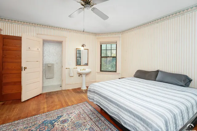 $824,900 | 734 Indiana Street, Lawrence, KS 66044