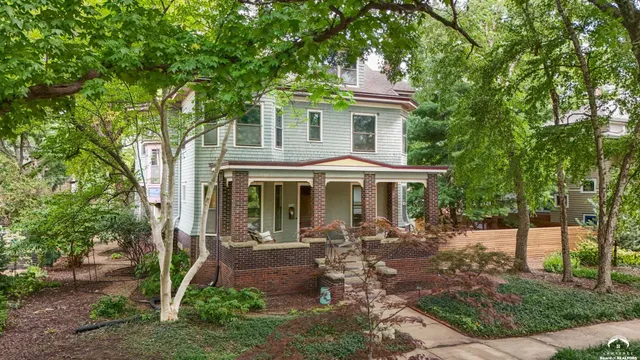 $824,900 | 734 Indiana Street, Lawrence, KS 66044