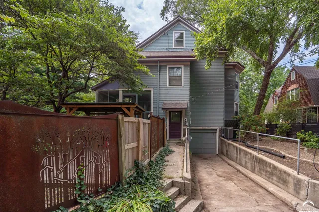 $824,900 | 734 Indiana Street, Lawrence, KS 66044